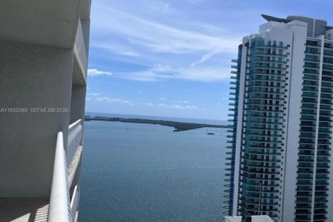 Condo in Miami, Florida, 1 bedroom № 2008870 - photo 12