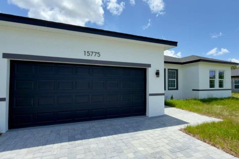 House in Ocala, Florida 4 bedrooms, 176.14 sq.m. № 2217697 - photo 10