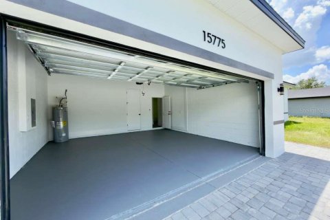 House in Ocala, Florida 4 bedrooms, 176.14 sq.m. № 2217697 - photo 11
