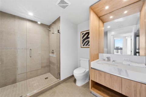 Купить кондоминиум в Майами, Флорида 1 спальня, 58.53м2, № 2054770 - фото 12