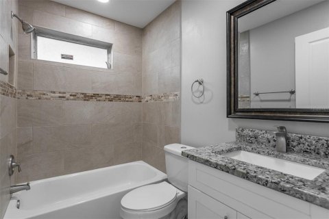 Casa en venta en Clearwater, Florida, 3 dormitorios, 159.42 m2 № 2156975 - foto 26