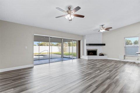 Casa en venta en Clearwater, Florida, 3 dormitorios, 159.42 m2 № 2156975 - foto 10