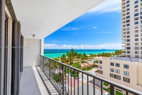 Copropriété à vendre à Miami Beach, Floride: 1 chambre, 88.81 m2 № 1968986 - photo 3