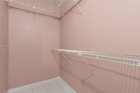 Condominio en venta en Tamarac, Florida, 2 dormitorios, 93.83 m2 № 2152681 - foto 21