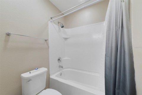 Villa ou maison à vendre à DeLand, Floride: 4 chambres, 367.24 m2 № 2437184 - photo 22