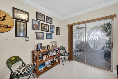 House in Tamarac, Florida 2 bedrooms, 120.03 sq.m. № 1882305 - photo 15