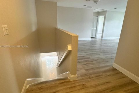 Casa en venta en Miramar, Florida, 4 dormitorios, 249.35 m2 № 1989130 - foto 22