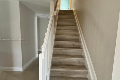 Casa en venta en Miramar, Florida, 4 dormitorios, 249.35 m2 № 1989130 - foto 13