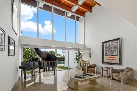 Villa ou maison à louer à Lighthouse Point, Floride: 3 chambres, 463.68 m2 № 1670553 - photo 24