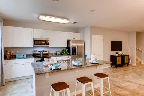 Townhouse in Apopka, Florida 3 bedrooms, 145.67 sq.m. № 1879219 - photo 7