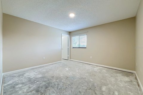 Villa ou maison à vendre à Lakeland, Floride: 3 chambres, 217.02 m2 № 2422739 - photo 29