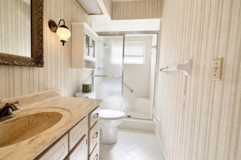 House in Clearwater, Florida 2 bedrooms, 130.06 sq.m. № 2201622 - photo 11