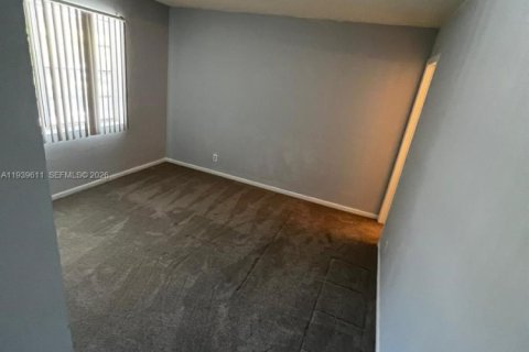 Купить кондоминиум в Помпано-Бич, Флорида 2 спальни, 72.46м2, № 1996999 - фото 14