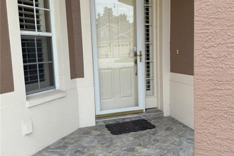 Condo in Lakeland, Florida, 3 bedrooms  № 1817279 - photo 4