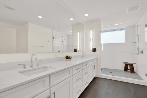 Copropriété à vendre à Clearwater, Floride: 2 chambres, 168.62 m2 № 1679552 - photo 17