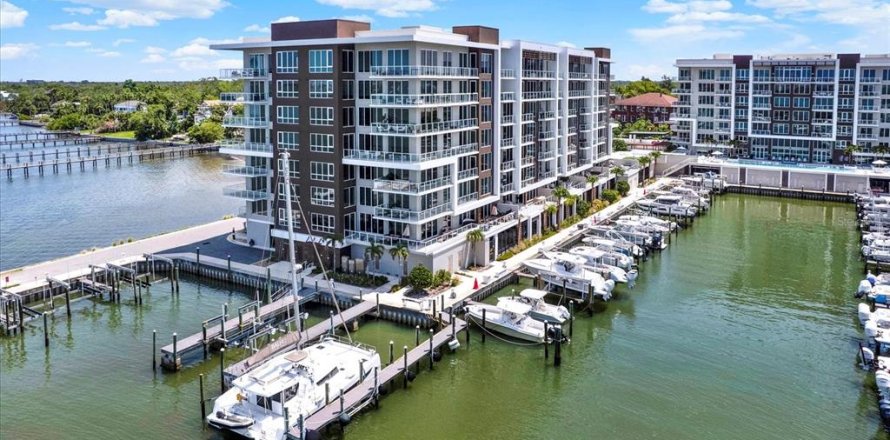 Condo à Clearwater, Floride, 2 chambres  № 1679552