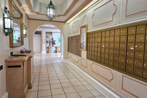 Condo in Aventura, Florida, 2 bedrooms  № 1929996 - photo 26