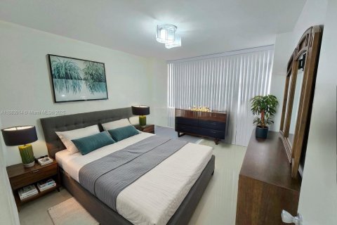 Condo in Aventura, Florida, 2 bedrooms  № 1929996 - photo 11