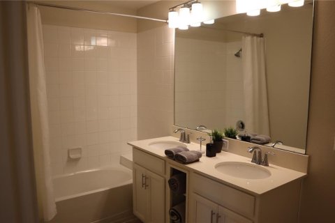 Купить кондоминиум в Киссимми, Флорида 4 комнаты, 104.61м2, № 2098041 - фото 27