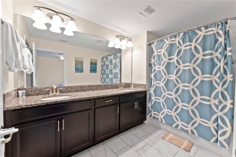 Townhouse in Davenport, Florida 5 bedrooms, 188.03 sq.m. № 1689738 - photo 28