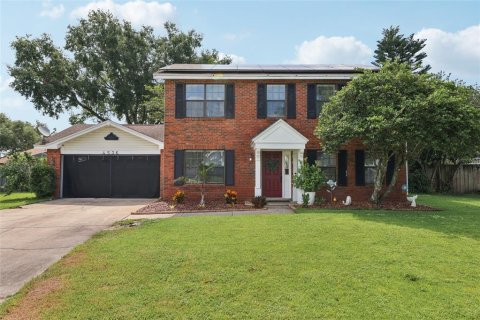 House in Orlando, Florida 3 bedrooms, 181.81 sq.m. № 1801530 - photo 1