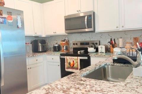 Casa en venta en Winter Haven, Florida, 3 dormitorios, 142.6 m2 № 2236795 - foto 11