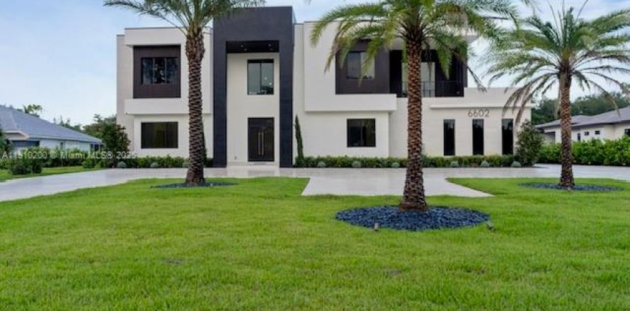 Villa ou maison à Parkland, Floride 6 chambres, 676.79 m2 № 1966423