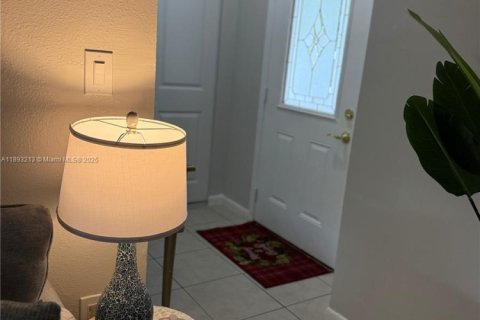 Купить виллу или дом в Майами, Флорида 3 спальни, 108.42м2, № 1945230 - фото 27