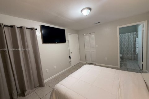 Купить виллу или дом в Майами, Флорида 3 спальни, 108.42м2, № 1945230 - фото 19