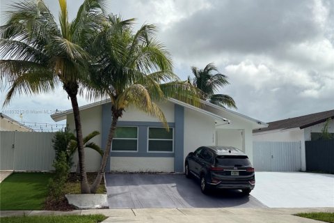 Купить виллу или дом в Майами, Флорида 3 спальни, 108.42м2, № 1945230 - фото 26