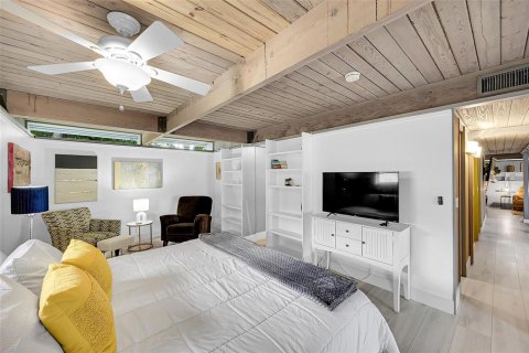 House in Lauderdale-by-the-Sea, Florida 2 bedrooms, 192.59 sq.m. № 2177378 - photo 15