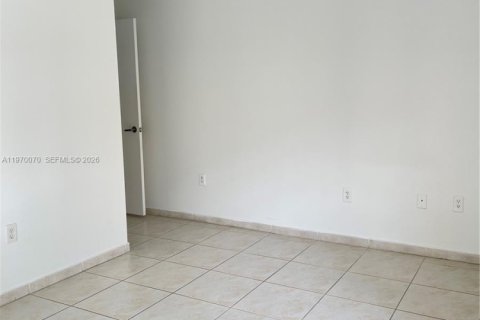 Copropriété à louer à Doral, Floride: 1 chambre, 60.39 m2 № 2030881 - photo 15