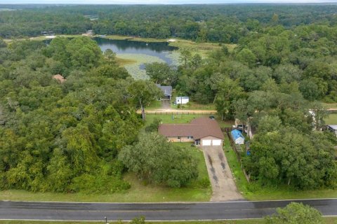 Villa ou maison à vendre à Silver Springs Shores, Floride: 4 chambres, 182.83 m2 № 1649870 - photo 24