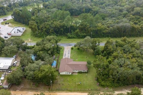 Villa ou maison à vendre à Silver Springs Shores, Floride: 4 chambres, 182.83 m2 № 1649870 - photo 26