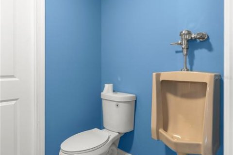 Villa ou maison à vendre à Silver Springs Shores, Floride: 4 chambres, 182.83 m2 № 1649870 - photo 22