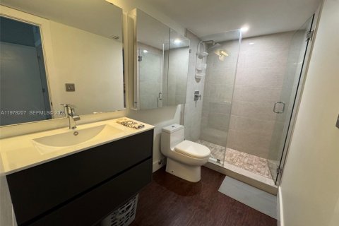 Condo in Sunny Isles Beach, Florida, 1 bedroom  № 2042126 - photo 8