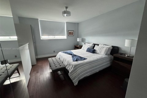 Condo in Sunny Isles Beach, Florida, 1 bedroom  № 2042126 - photo 12