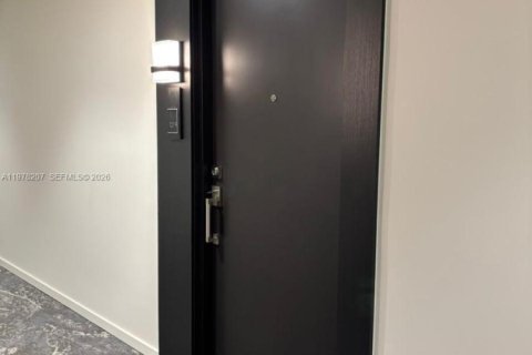 Condo in Sunny Isles Beach, Florida, 1 bedroom  № 2042126 - photo 20