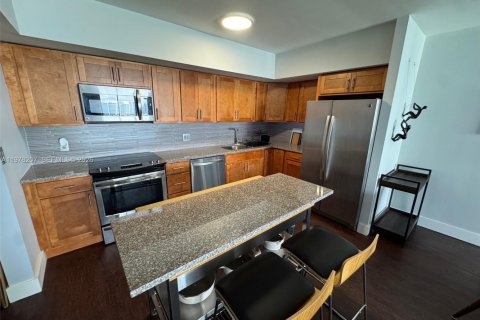 Condo in Sunny Isles Beach, Florida, 1 bedroom  № 2042126 - photo 6