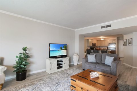 Condo in Longboat Key, Florida, 2 bedrooms  № 1829464 - photo 22