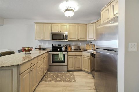 Condo in Longboat Key, Florida, 2 bedrooms  № 1829464 - photo 4