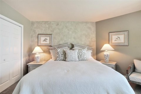 Condo in Longboat Key, Florida, 2 bedrooms  № 1829464 - photo 10