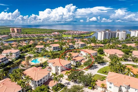 Condo in Punta Gorda, Florida, 3 bedrooms  № 2369683 - photo 2