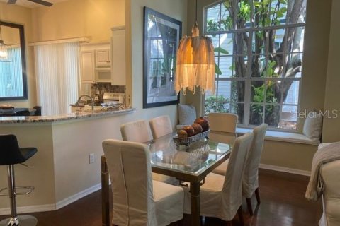 Villa ou maison à louer à University Park, Floride: 2 chambres, 149.48 m2 № 2299146 - photo 6