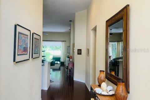 Villa ou maison à louer à University Park, Floride: 2 chambres, 149.48 m2 № 2299146 - photo 2