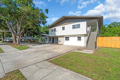 Propiedad comercial en venta en Saint Petersburg, Florida, 10 dormitorios, 390 m2 № 1770900 - foto 2