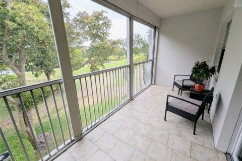 Condominio en venta en Pembroke Pines, Florida, 2 dormitorios, 108.32 m2 № 1611134 - foto 20