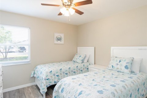 Condo in Sarasota, Florida, 2 bedrooms  № 1662547 - photo 14