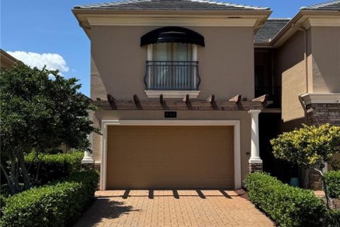 Touwnhouse à Saint Petersburg, Floride 3 chambres, 277.03 m2 № 2135127