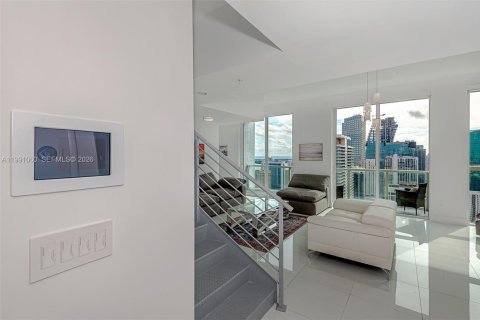 Condominio en venta en Miami, Florida, 3 dormitorios, 280.56 m2 № 2056758 - foto 6